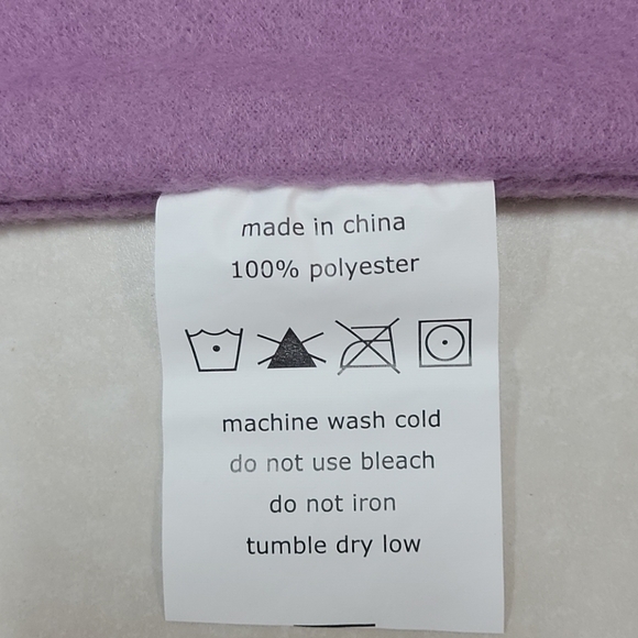 The Paragon Lavender Fleece Pillow Cover - 17" - Brand New, Never Used! - Picture 3 of 8